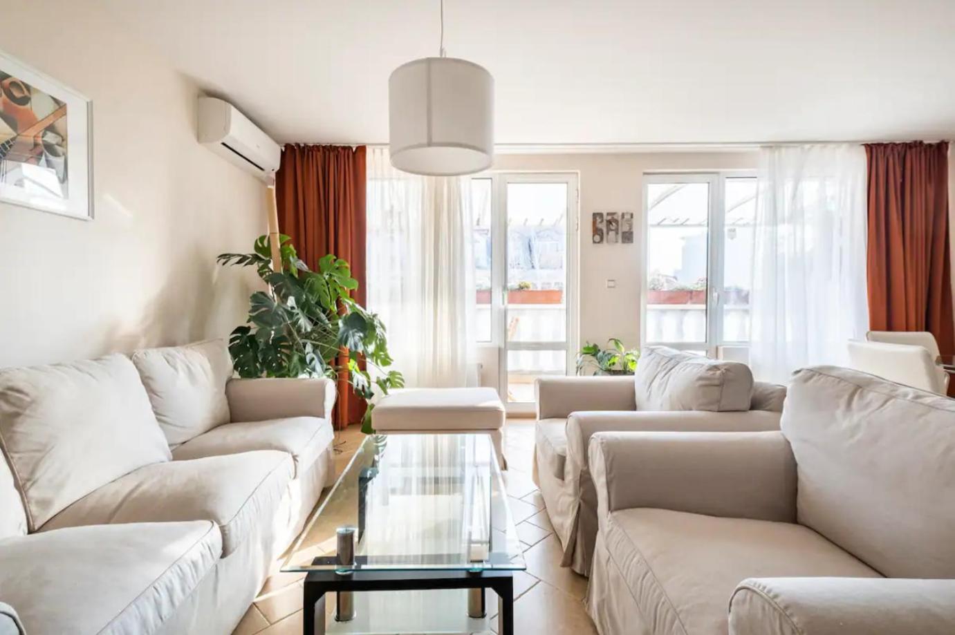 2bdr Duplex With Parking Appartamento *